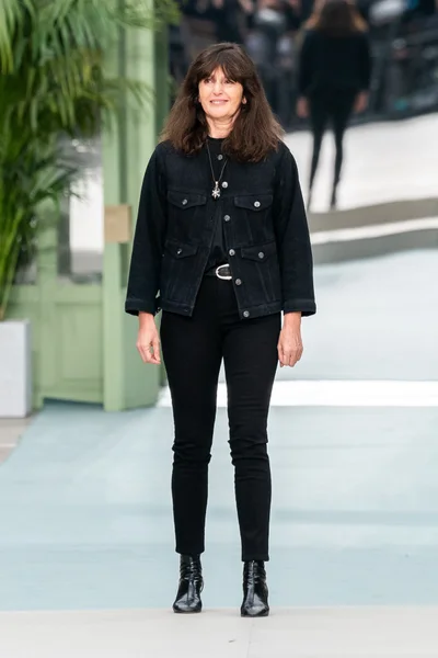 Look 80
